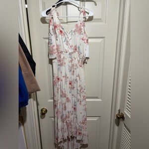 Chic Floral Print Maxi Dress